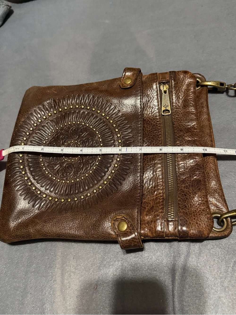 Patricia Nash Francesca Brown Leather Crossbody Purse with Embossed Medallion - Picture 11 of 13